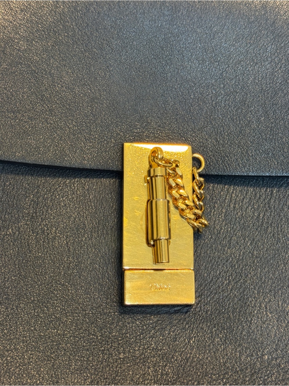 Chloé Drew Threaded-Chain Shoulder Bag - Picture 3 of 8